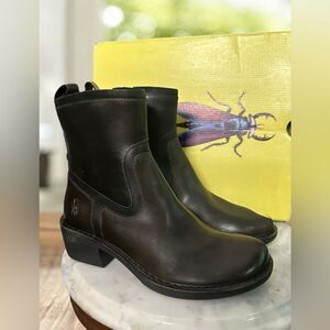 NEW Fly London Mizi102Fly Rug Diesel/Black Size 38